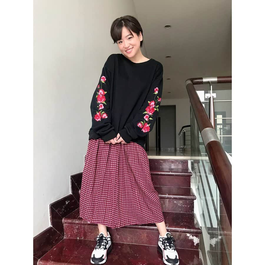 仲川遥香さんのインスタグラム写真 - (仲川遥香Instagram)「Tuesday❤️ @_ruruofficial_  #indonesia #jakarta #japan #🇯🇵🇮🇩 #インドネシアライフ #インドネシアタレント #ジャカルタ生活 # ジャカルタ在住 #火曜日 #Tuesday #ootd #ファッション #harukanakagawa #仲川遥香」11月5日 20時59分 - haruuuu_chan