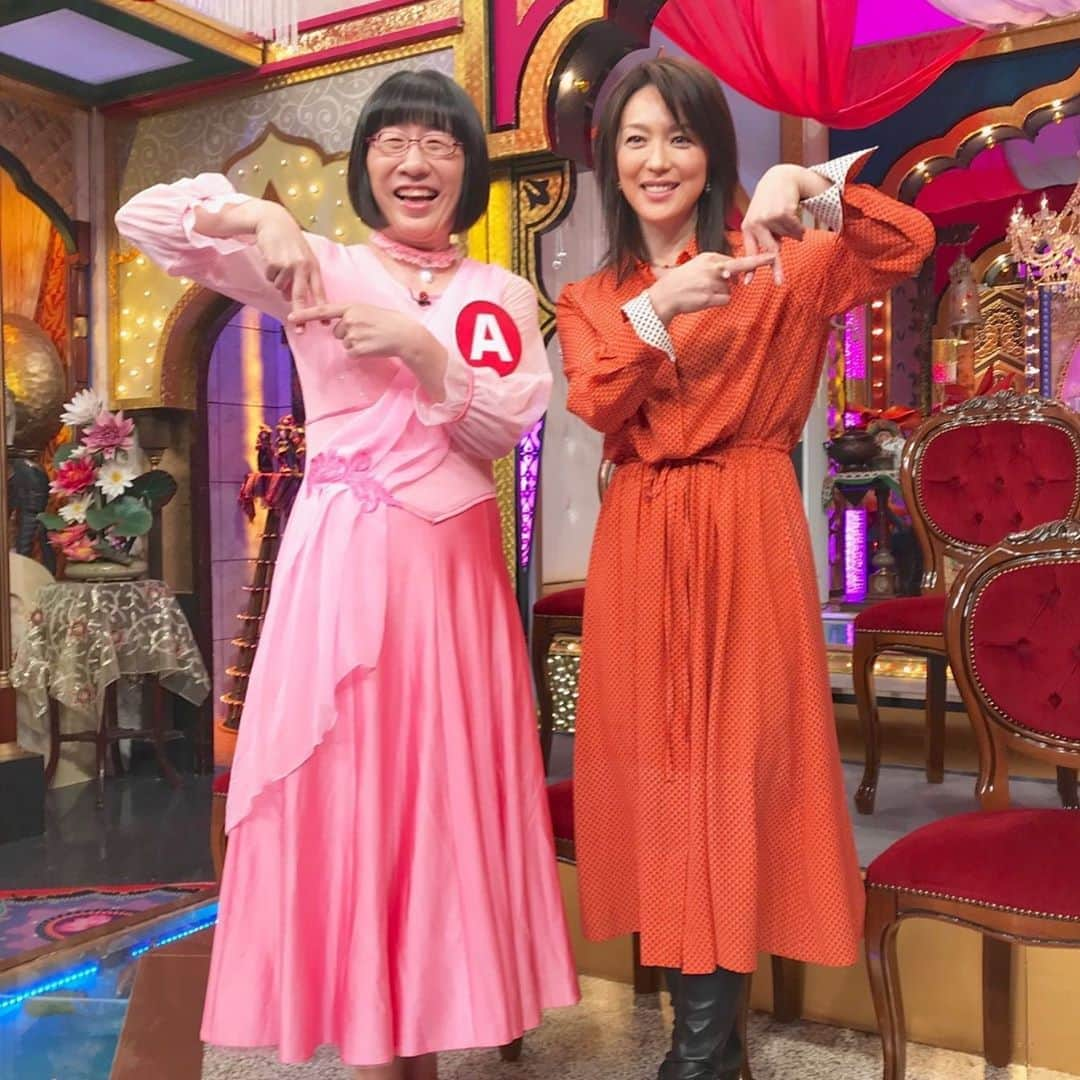 日本テレビ「今夜くらべてみました」さんのインスタグラム写真 - (日本テレビ「今夜くらべてみました」Instagram)「. A型女子🅰️✨ .  #こん倶楽部 #kkb #konkurabu .  #部員No105 .  #今夜くらべてみました #今くら .  #6日水曜よる9時 .  #若村麻由美 #渡辺江里子.  #フォロワーカモーンヌ .  #フォロワーもうすぐ2万人 .」11月5日 21時09分 - ntv_konkura