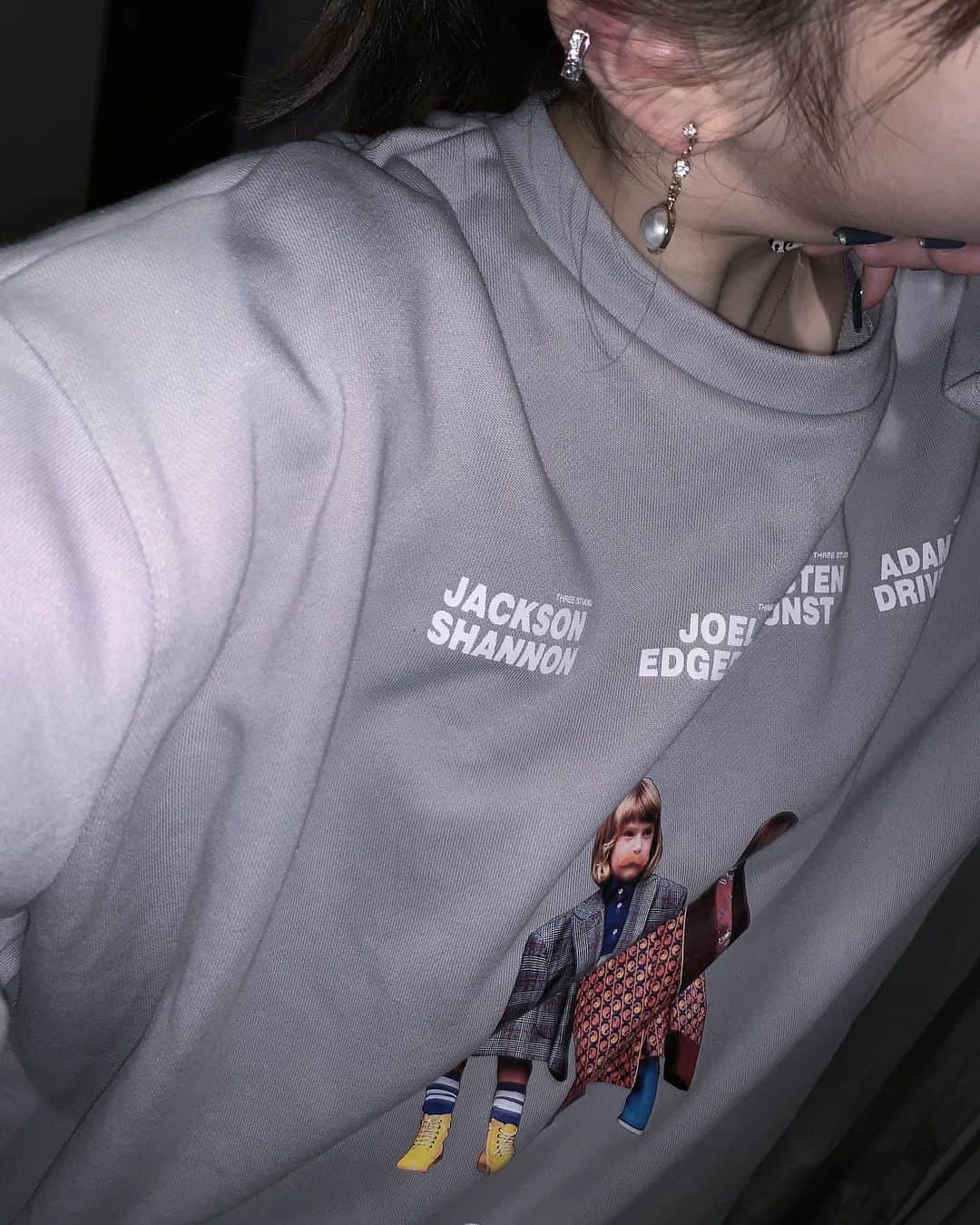 おもてちゃんのインスタグラム：「. タイで自分用に買ったお洋服とバッグをはやく載せたい日本についたら載せる」