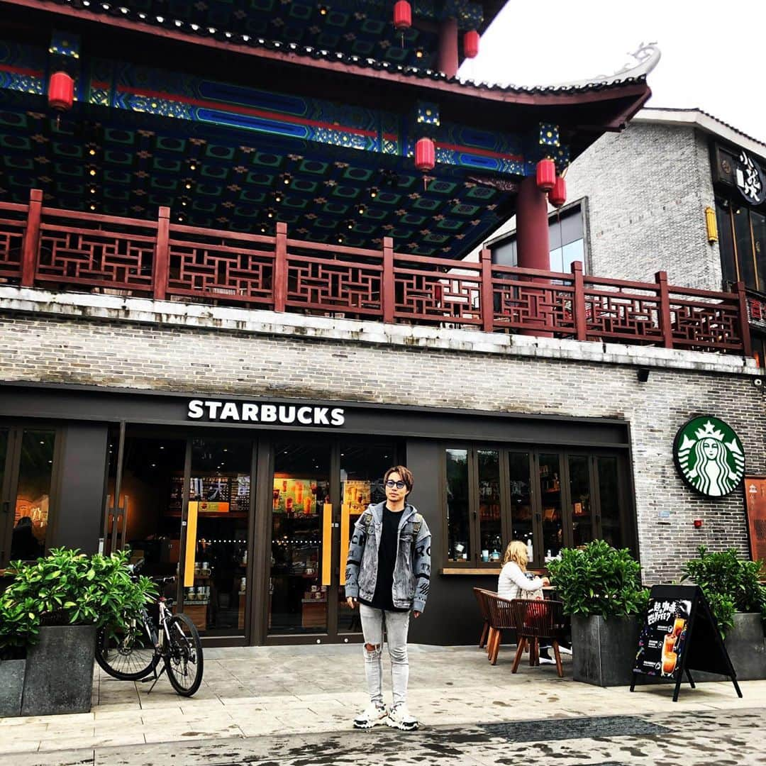 濱本和真さんのインスタグラム写真 - (濱本和真Instagram)「#starbucks #guilin #桂林」11月5日 13時15分 - kazuma_hamamoto