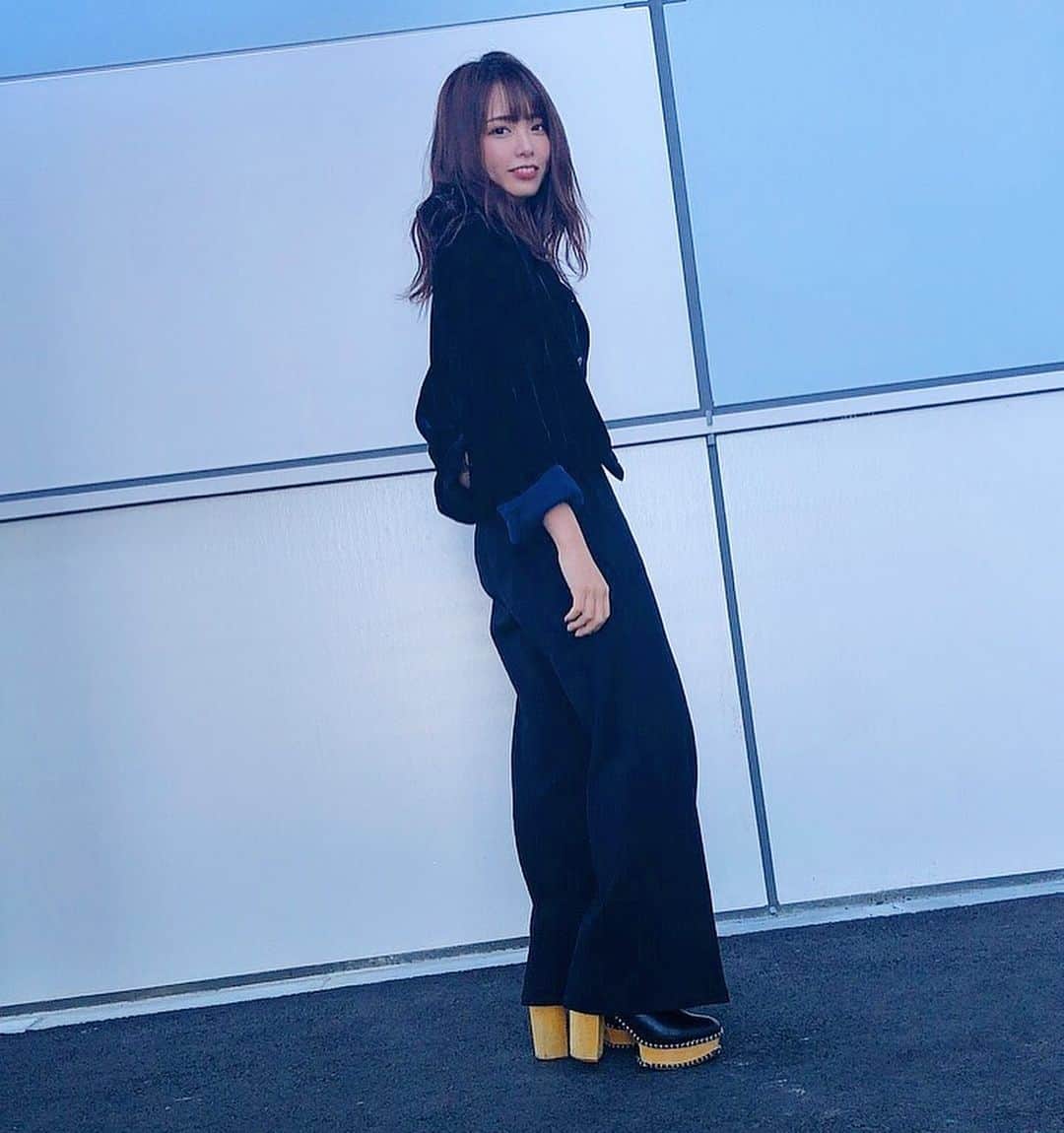 西村歩乃果さんのインスタグラム写真 - (西村歩乃果Instagram)「#blue 🧢🦋🐳🐟🌏💎💙 #green 🧤🐸🦖🌵🍀🍏💚 #code #fashion #ootd」11月5日 14時23分 - honoka.n28