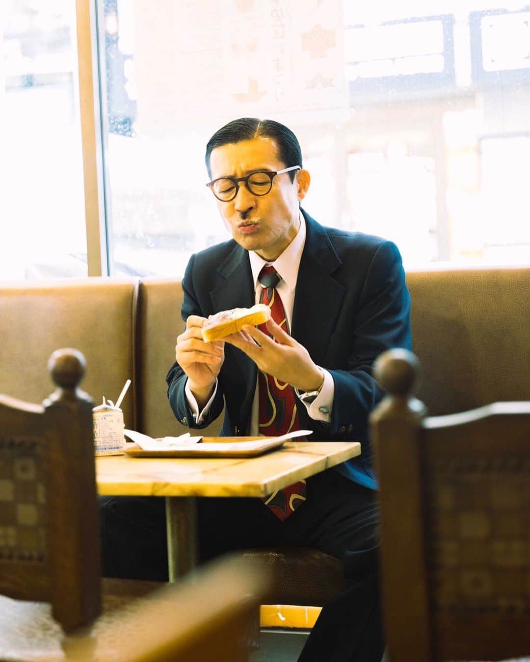 岩井ジョニ男のグルメインスタ