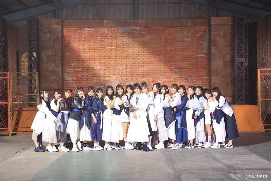 川上千尋さんのインスタグラム写真 - (川上千尋Instagram)「NMB48 22nd single「 #初恋至上主義 」が明日発売です！！ そして今日はフラゲ日♡  TypeA.B.C.劇場版とそれぞれ内容も盛り沢山なので！  フライングゲットしてヘビーローテーションしてください☺️☺️👍🏻 #ゆきつんカメラ」11月5日 14時42分 - this_chihhi