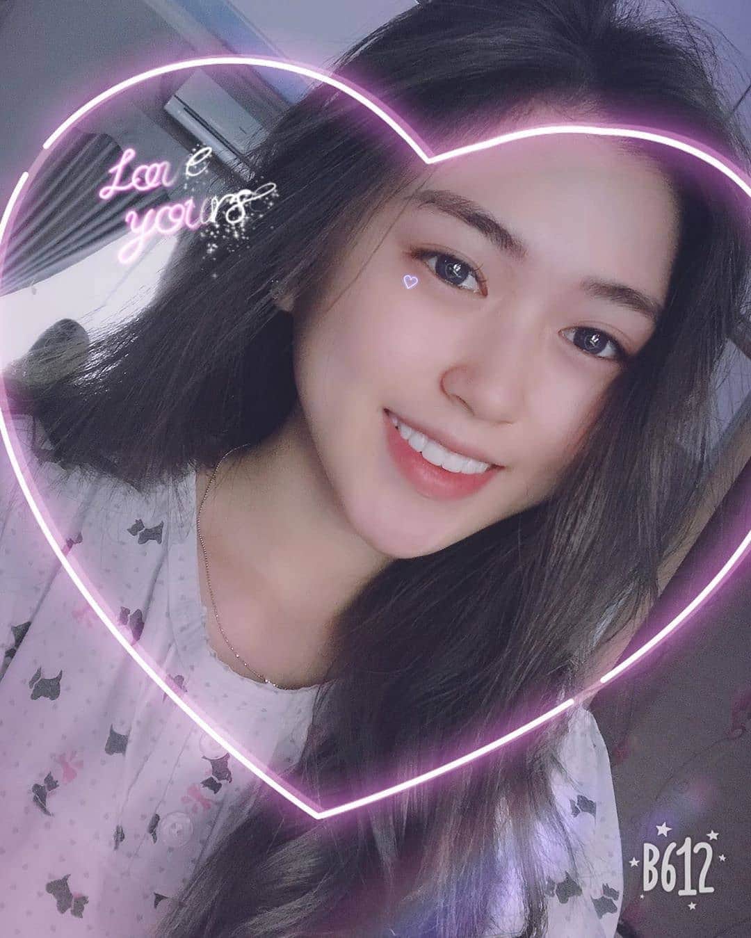 B612のインスタグラム：「If you have the ability to love, love yourself first. ⠀ Credits to- @felicia.carissa」