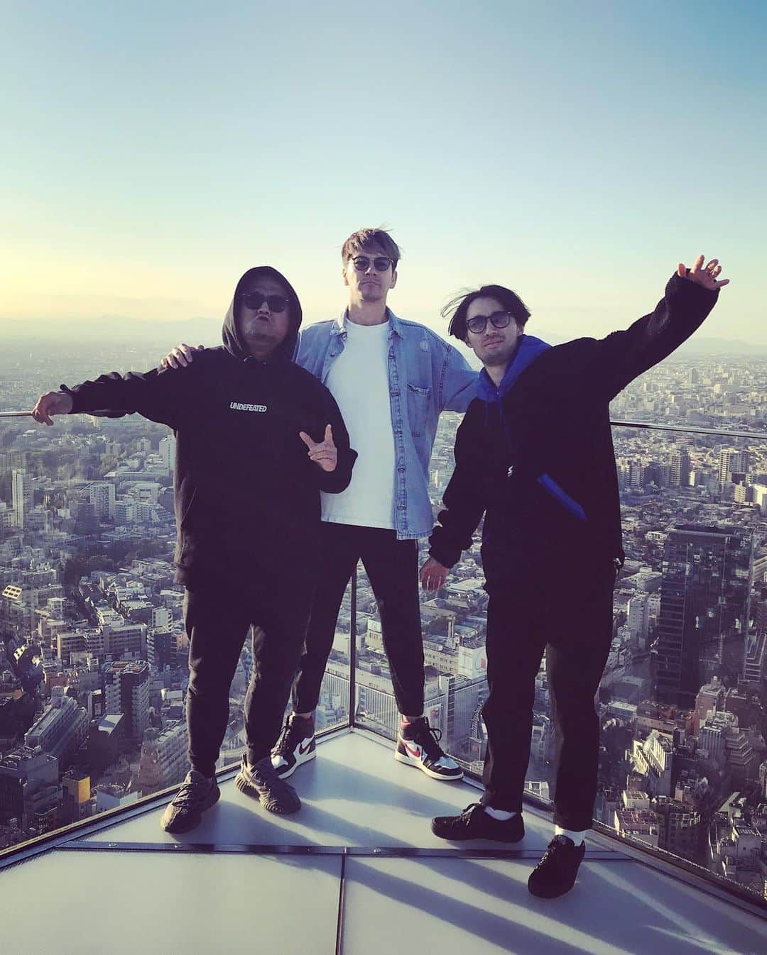 ジョー さんのインスタグラム写真 - (ジョー Instagram)「新しくできた渋谷のランドマーク #渋谷スクランブルスクエア に JOYと滝田と行ってきた。 #高い　#怖い　#有料  足がすくんだ。」11月5日 17時19分 - doublename_jo