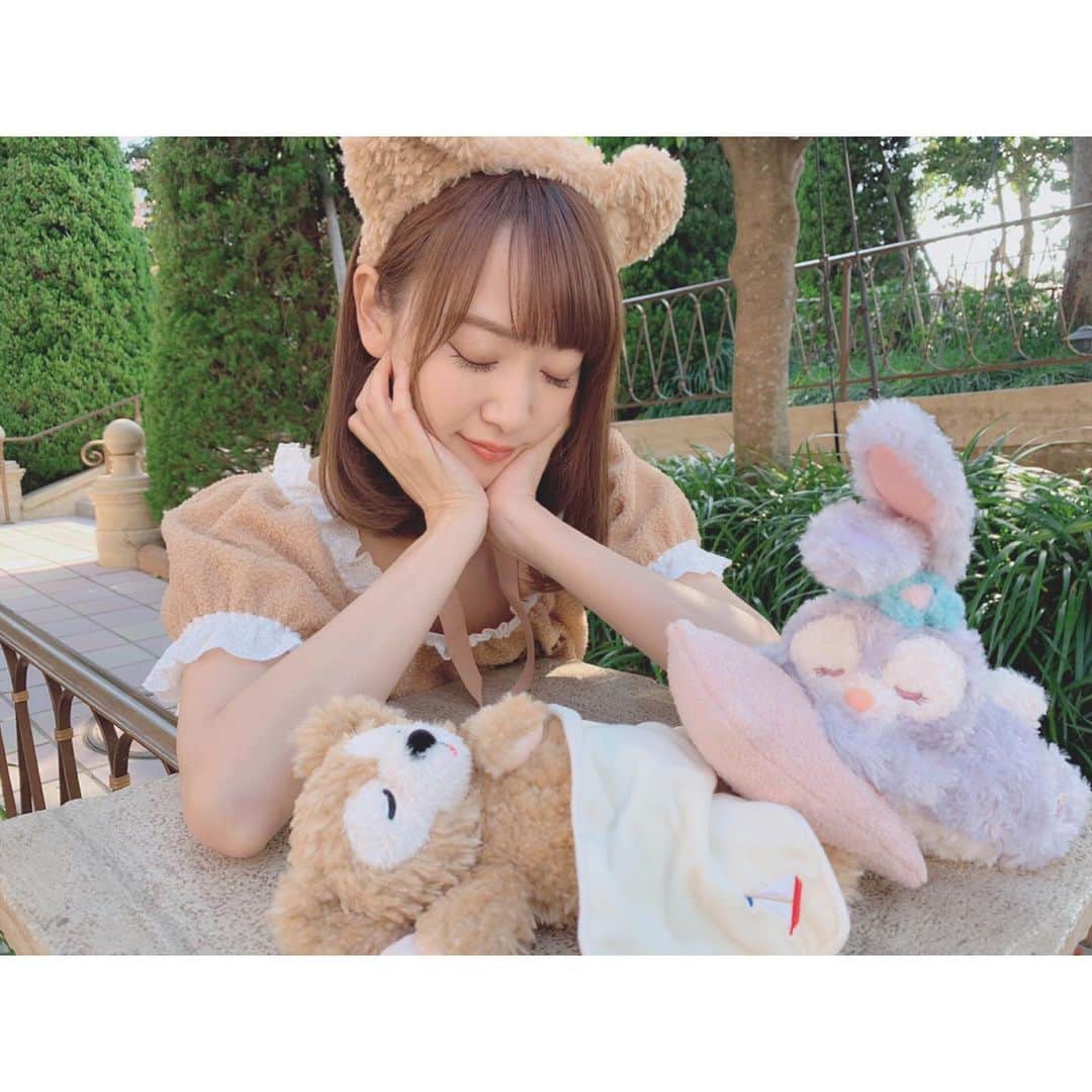 浜田コウさんのインスタグラム写真 浜田コウinstagram ディズニー次はクリスマスになるね ディズニーのクリスマスの雰囲気好きやから行き たいな このダッフィーの寝てるの可愛すぎる シェリーメイもセットで欲しい ディズニーシー ダッフィー ステラルー