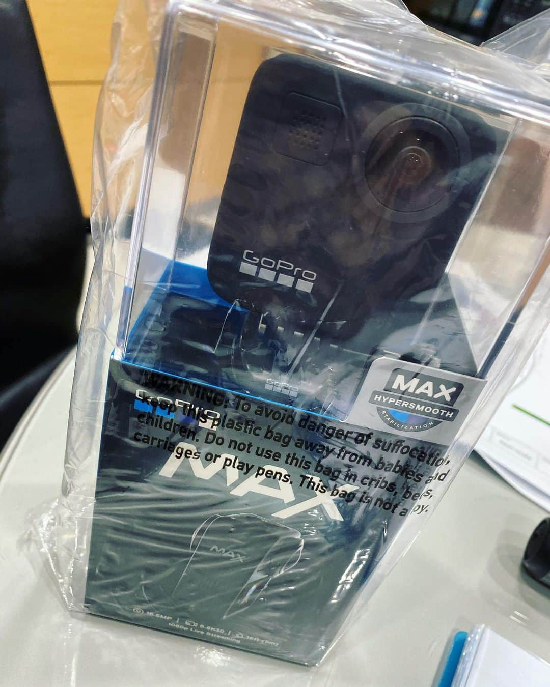 のインスタグラム：「미친 스펙이다.... 레알.... GoProMAX 써보고 깜짝 놀랬네... @gopro @goprokr @cephas_official  #작정하고만든느낌 #goproMax」