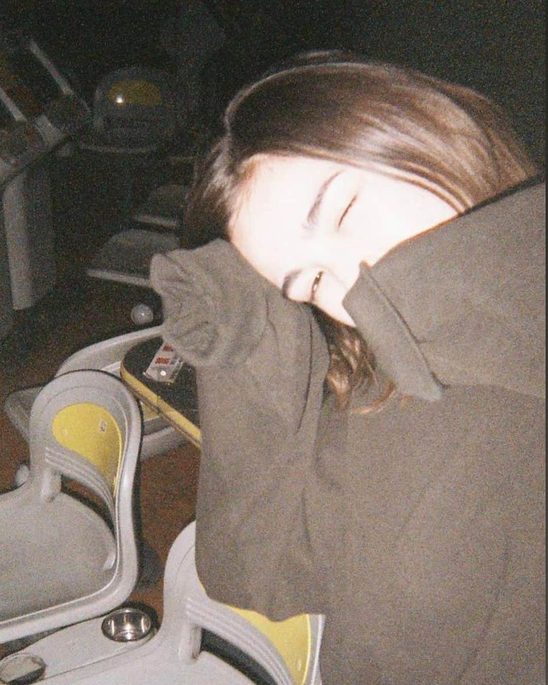 ケルク ハナのインスタグラム：「ボウリング場に棲む妖怪🎳」