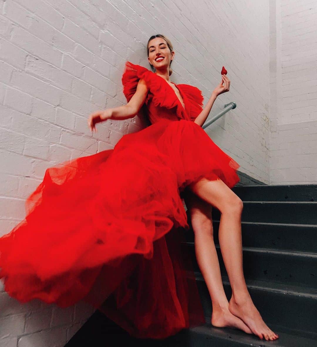 のインスタグラム：「Would waltz around in this dress from the new @hm x #giambattistavalliparis collection every day if I could. Launching in selected stores from 7th November ❤️💃🏼 #hmxme」