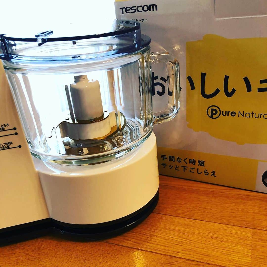 上杉洋史のインスタグラム：「Renewed our food processor for the first time in years. #foodprocessor #renew #tescom」