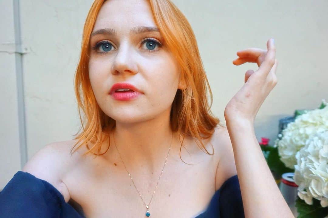 キーリー・マーシャルのインスタグラム：「HAPPY NATIONAL REDHEAD DAY from a girl who checks her makeup by taking a picture. (Also, we do have souls contrary to popular belief)」