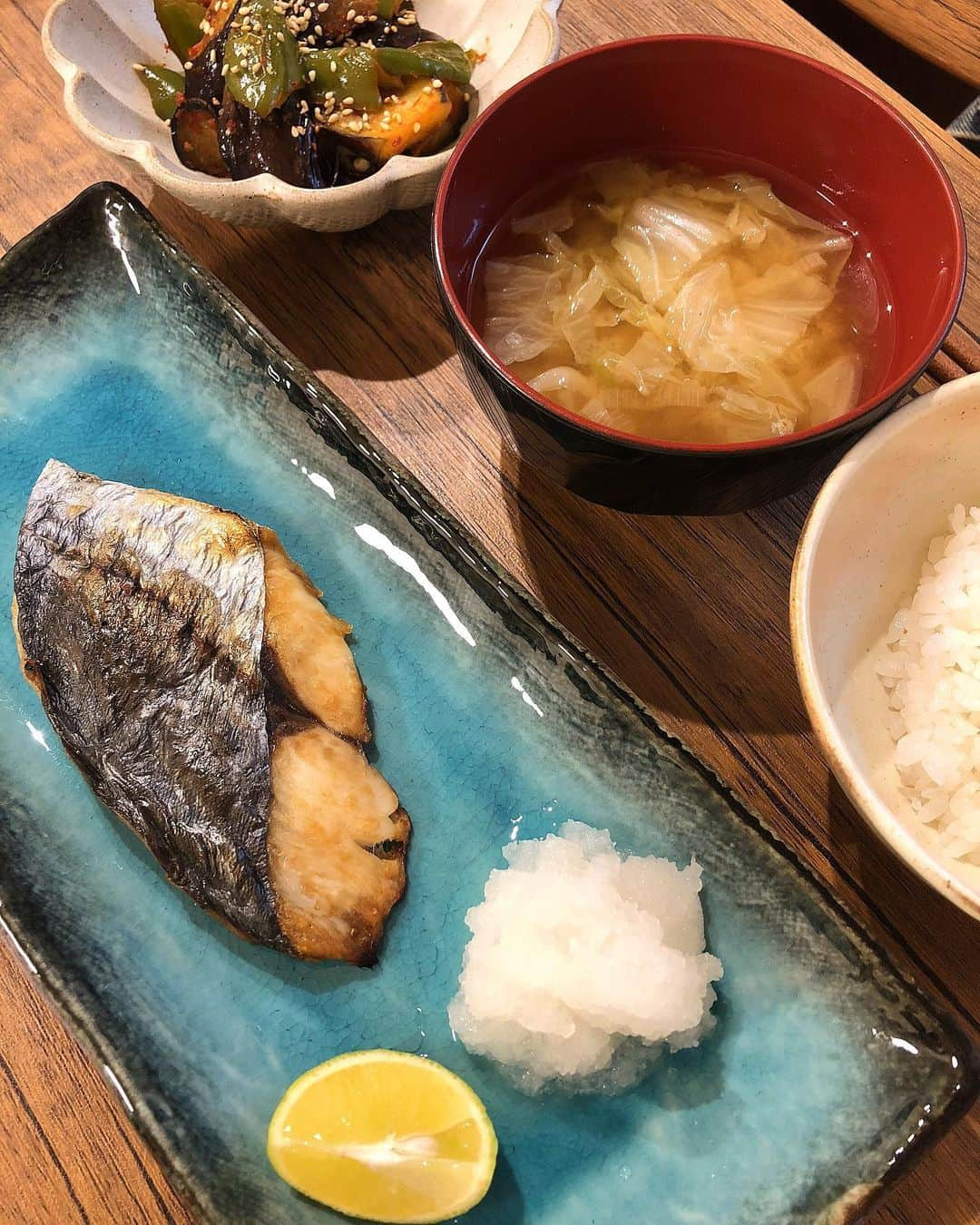 石川瑠利子のインスタグラム