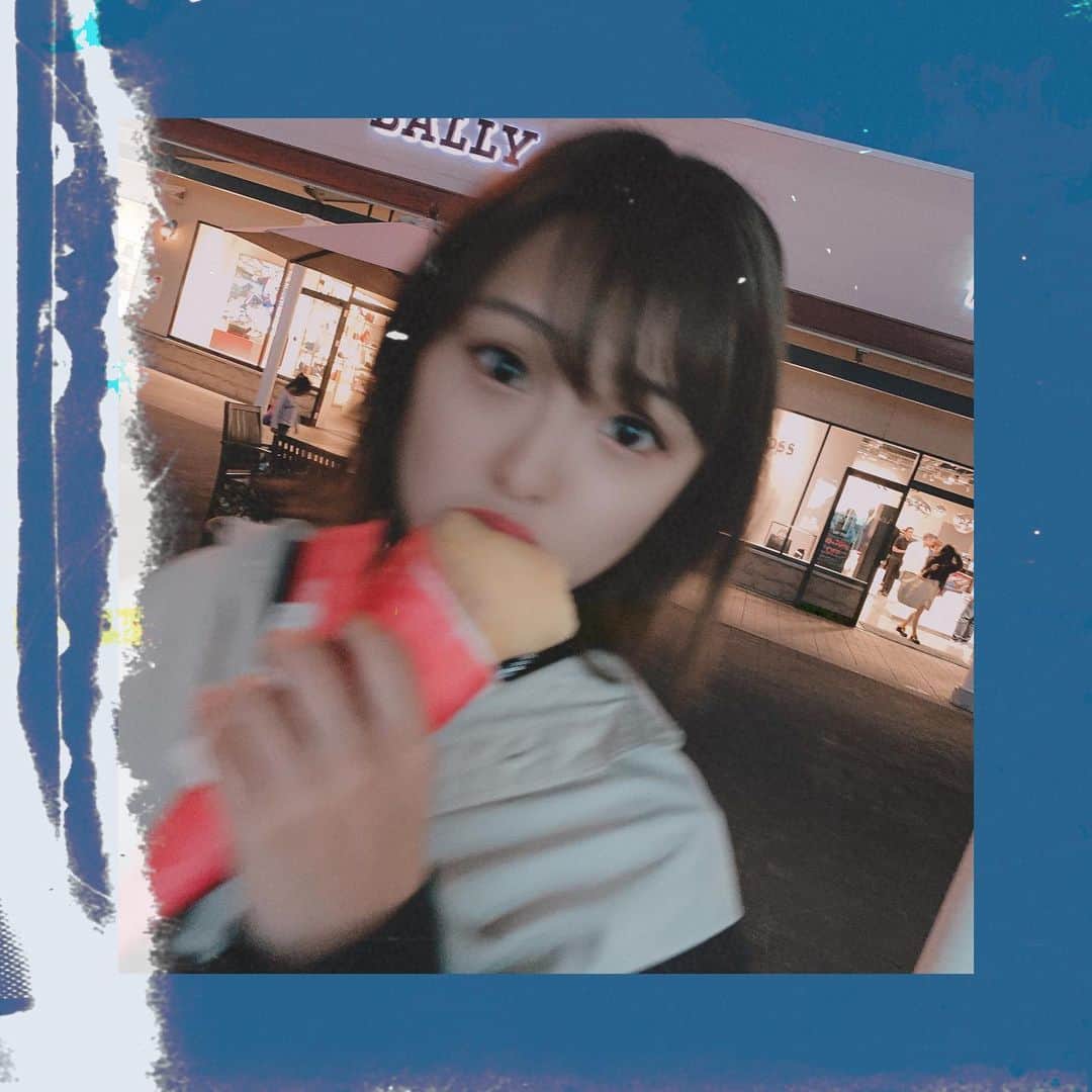 山田菜々美のインスタグラム：「. くれーーーーーぷ🍓 . #クレープ #躍動感」