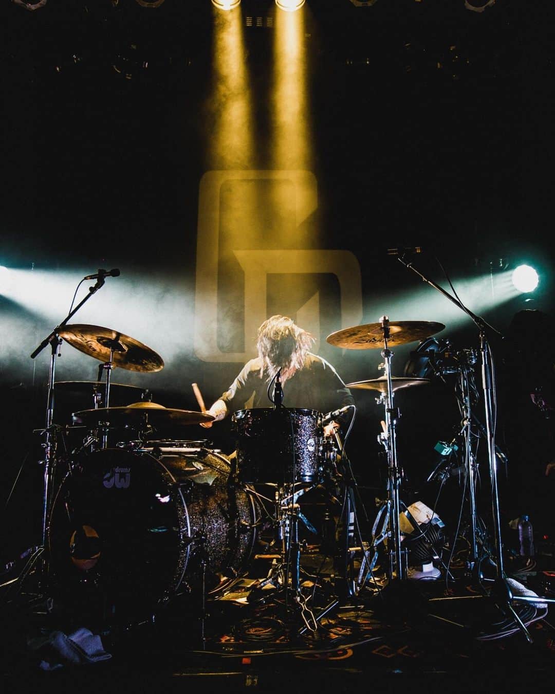 のインスタグラム：「明日はTHE SIDE EFFECTS TOUR EXTRA SHOW 新木場STUDIO COAST🔥  集大成。出し切る！！！！！ photo by @yamada_mphoto」