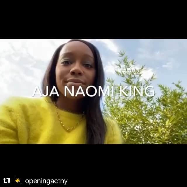 アジャ・ナオミ・キングのインスタグラム：「Do you know about @OpeningActNY? Stand with me in support of ALL young people having access to arts education! Please donate today to this cause I care so deeply about! Link in Bio! 🥰 #Repost @openingactny ・・・ WATCH the incredible @ajanaomi_king - star of @abcnetwork @howtogetawaywithmurder and @openingactny Artistic Advisory Board Member talk about why she supports Opening Act! By donating to the #POWEROF20 you will stand with @ajanaomi_king and so many others who know how important access to theater and the arts are for young people! ... Easy to #donate link in bio ... We need your help! ... Every young person attending #nycschools deserves high-quality theater programming! ... #20years20more #artseducation #artsed #improv #yesand #ajanaomiking #howtogetawaywithmurder」