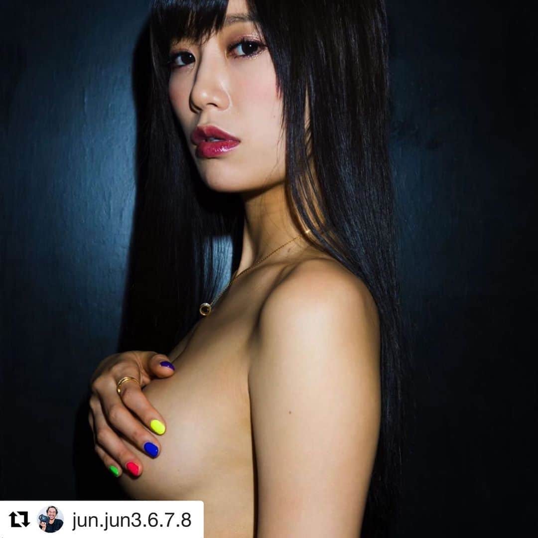 琥珀うたさんのインスタグラム写真 - (琥珀うたInstagram)「#Repost @jun.jun3.6.7.8 with @get_repost ・・・ utaちゃん。 @uta0214khk  #followalways #model #shooting  #studio #followme #portrait  #lingerie #cool #fashion #art  #beautiful #photographer #colorful #sexy #nail #victoriassecret #nude #lip #3cm #東京 #JUN  ロングな私 photo by @jun.jun3.6.7.8」11月6日 0時50分 - uta0214khk