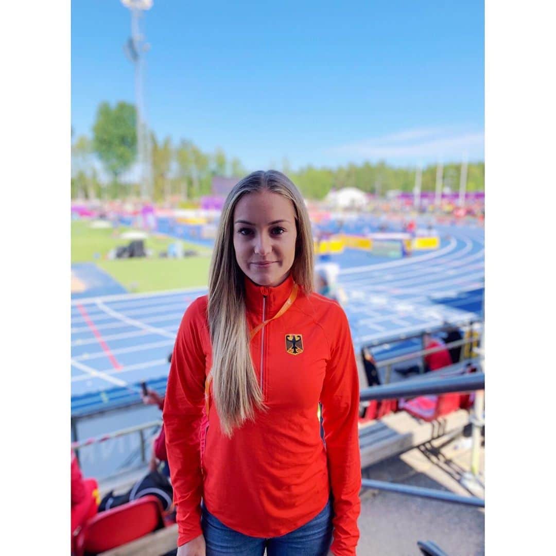 Sophia JUNKのインスタグラム：「#tb to U23 European Championships🙏🏻 Ein Highlight in diesem Jahr🤩. Was wird wohl das nächste sportliche Highlight für mich werden? Das ist ja wohl immer die größte Frage als Sportler!🤷🏼‍♀️ Das Training jedenfalls läuft super und ich fühle mich gut 🤞🏼. #trackandfield #trackgirl #foreverfaster #puma #pumaathlete」