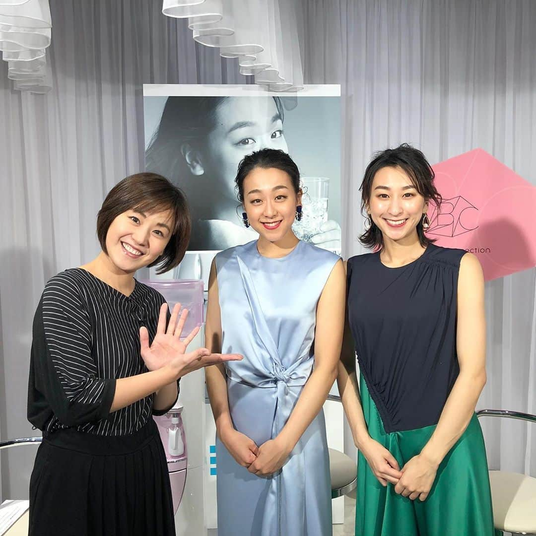 フジテレビ「プライムニュース イブニング」さんのインスタグラム写真 - (フジテレビ「プライムニュース イブニング」Instagram)「きょうのit!「アレコレト！」は、浅田姉妹を石本アナウンサーが直撃！﻿ 真央さんは29歳のクリスマスについて語ってくれました。﻿ アレコレト！は17時25分頃からです。﻿ #浅田舞﻿ #浅田真央﻿ #荘口彰久﻿ #石本沙織﻿ #ライブニュースイット﻿ #アレコレト﻿ #加藤綾子」11月6日 15時29分 - livenews_it