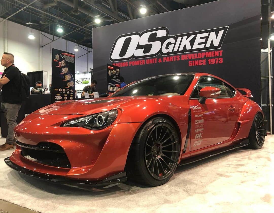 Spirits Artisanさんのインスタグラム写真 - (Spirits ArtisanInstagram)「Great job and Big Thanx for Mr.Jofel Tolosa/Hoonigan build Toyota 86 installed Artisan spirits GT wide body kit on SEMA Show2019! Spl Thanx for OS giken and team Evasive motor sports! #thehoonigans @jofeltolosa #osgiken #hachiroku #ZN6 #toyota #brz #subaru  #artisanspirits #evasivemotorsports #ravspecjdm #butlertire #jworksunlimited #raysmsc #premierautowerkz #suvproject #kanooperformance #car_life_staff #nigeljdmparts #車庫小舗 #トラウム #sema2019 #sema #lasvegas」11月6日 15時30分 - artisan_spirits