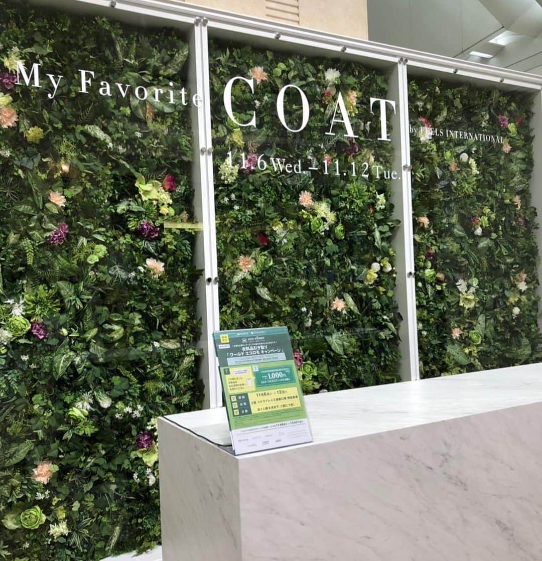 cdec_official Aesthetic Senseのインスタグラム：「My Favorite COAT by FEELS INTERNATIONAL 札幌大丸1Fで、本日から開催中！ 11.6Wed.-11.12Tue. エコロモキャンペーンとSサイズフェアも同時開催中！ ぜひお立ち寄りください！  #coupdechance #クードシャンス  #通勤コーデ  #秋スタイル  #秋コーデ  #ジャケットコーデ  #ジャケット #ワイドパンツ  #ワイドパンツコーデ  #ツィードジャケット #細見え #着回しコーデ  #着回し  #レディースファッション #ファッション  #fashion #大人コーデ  #大人コーディネート #今日のコーデ #今日のコーディネート #カタログ #look #lookbook #お洒落さんと繋がりたい #お洒落さんとつながりたい #ファッション好きな人と繋がりたい」