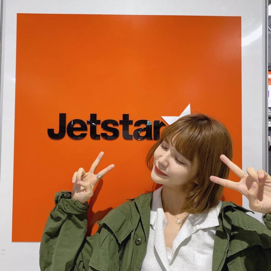 村田倫子さんのインスタグラム写真 - (村田倫子Instagram)「これから旅部です。 どこへゆくでしょうか…？✈︎ #旅部 #jetstar」11月6日 7時57分 - rinco1023