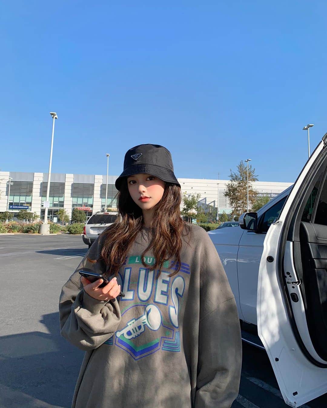 Chuuのインスタグラム：「California Here We Come⚡️#chuuLA」