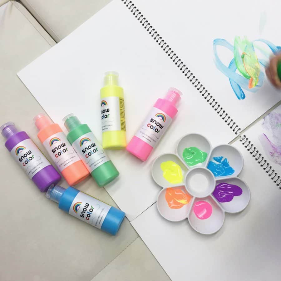 高木りなのインスタグラム：「🎨✨ ストーリーでご質問頂いた絵具は、韓国で購入した #snowcolor です。パステルカラーなので混ぜても可愛い色合いなので気に入ってます💗 #絵の具 #絵具 #스노우키즈 #물감놀이 #스노우물감」