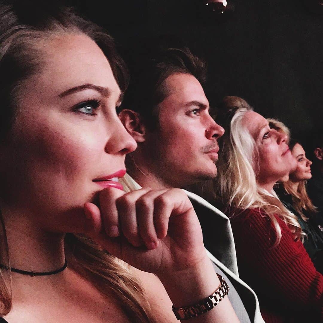 ジョッシュ・ヘンダーソンのインスタグラム：「Happiest of birthdays to my amazing and beautiful lil sis @hannahhultgren . So proud of the person you have become ☺️👏🏽Hope today is the best and I love you so much !!」