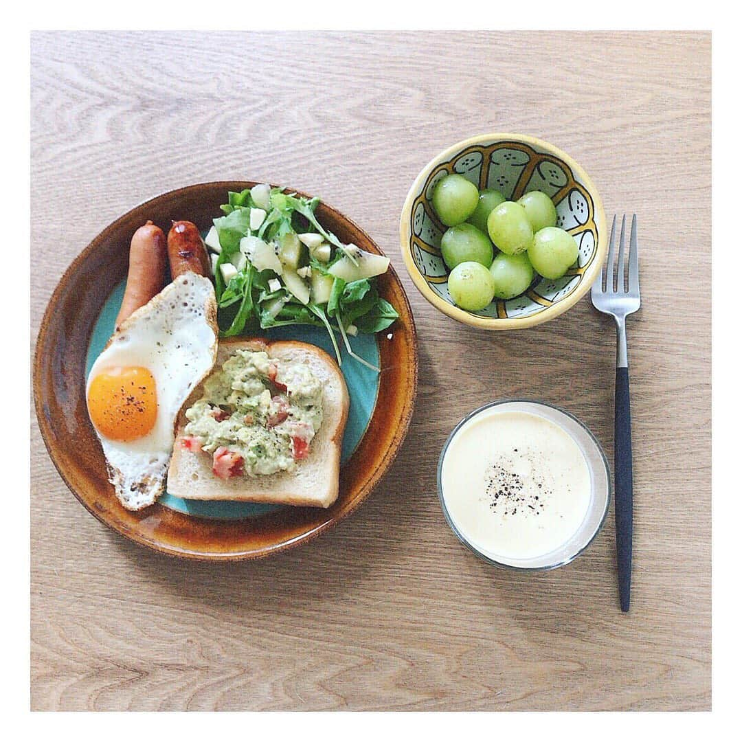 船曳ひろみさんのインスタグラム写真 - (船曳ひろみInstagram)「いつかの　#朝ごはん #Piごはん🍴」11月6日 11時30分 - hiromi_funabiki