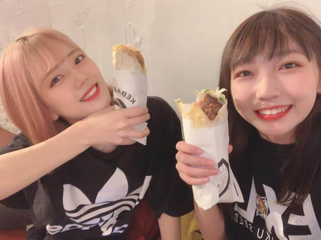 ゆきのしんさんのインスタグラム写真 - (ゆきのしんInstagram)「ケバブー🥙💓 最高に美味しい✨✨ #スマイルポンチ #スマポン #たけちょり #今からダンスレッスン 🕺」11月6日 13時06分 - yukino__shin