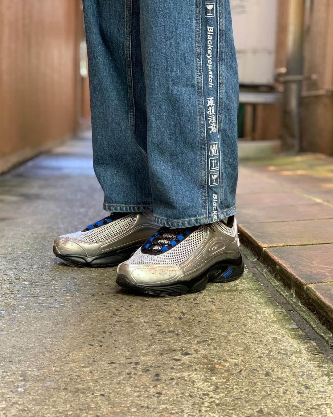 Deepinsideinc.com Storeのインスタグラム