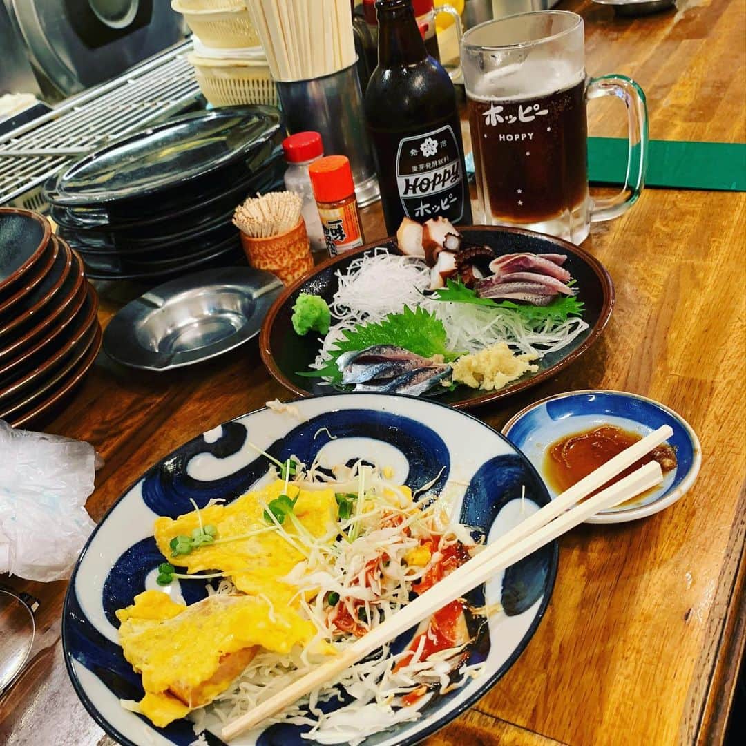 松尾諭のインスタグラム：「横須賀でぼっち昼飲み。 #最高」