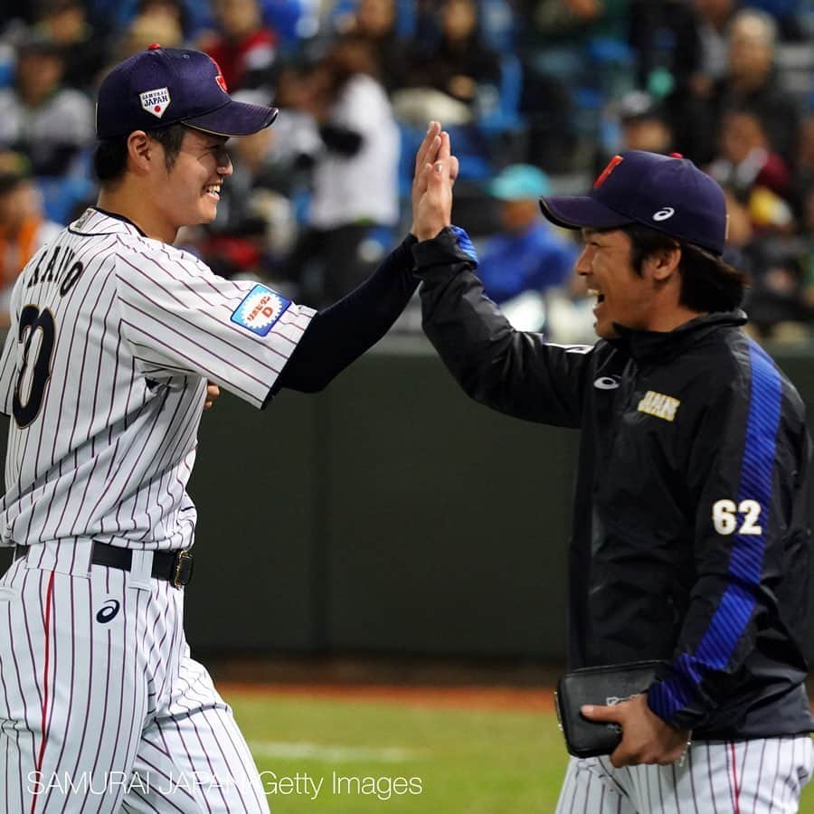 福岡ソフトバンクホークスさんのインスタグラム写真 - (福岡ソフトバンクホークスInstagram)「#samuraijapan #侍ジャパン #wbscpremier12 #wbscプレミア12 #鷹侍 #松田宣浩 #嘉弥真新也 #甲斐拓也 #高橋礼 #周東佑京 #甲斐野央 #softbankhawks #ホークス #奪sh」11月6日 14時38分 - softbankhawks_official