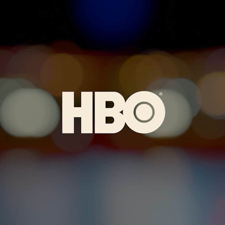 アレックス・ニューウェルのインスタグラム：「The @apollotheater launched the careers of music greats like Billie Holiday and Duke Ellington. #HBOPartner Featuring interviews with artists like @mspattilabelle @iamjamiefoxx and @smokeyrobinson #TheApolloDoc covers the rich history of the storied performance space over its 85 years. The Apollo documentary PREMIERES TONIGHT AT 9PM on @HBO!」