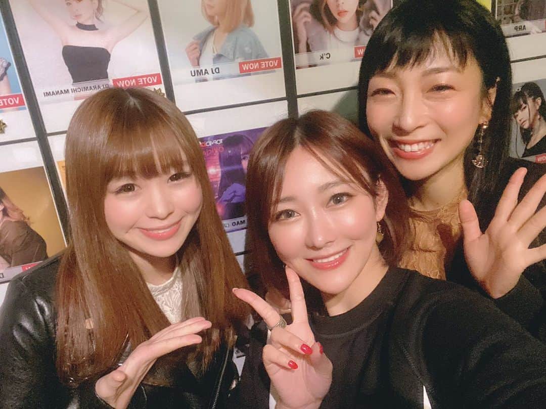 安藤あいかのインスタグラム：「先日、DJanemagJAPANで12位ランクインした西野翔ちゃんの晴れ舞台を観に行ったよ！！ 久しぶりのクラブの音にテンションがあがり翔ちゃんのDJタイムでこっそり踊りました❤️かっこよかったしとても可愛かった❤️ ‪#DJanemagJAPAN ‬#西野翔 #Top40DJanes」