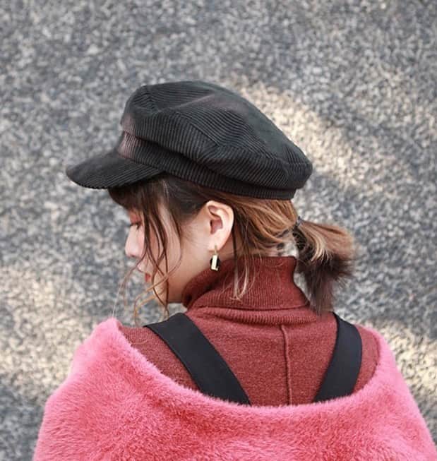 ウィッグ・エクステのブライトララですさんのインスタグラム写真 - (ウィッグ・エクステのブライトララですInstagram)「【*°♡新作発売*°♡】. . Brightleleのアパレルブランド. Monicoから. 新作のキャスケットが発売です!!. . 楽天市場店. Yahoo店. でのお取り扱いとなります✩.*˚. . MQ18100 コーデュロイキャスケット. 6color ￥1580 taxin. . 画像は1枚目ネイビー 2枚目ブラック です...♪*ﾟ. . 画像をタップすると購入サイトに飛びます✩.*˚ . . .  #brightlele #ブライトララ #monico #モニコ #プチプラコーデ #大人カジュアル #お洒落さんと繋がりたい #ママコーデ #楽ちんコーデ #カジュアル #ママファッション #プチプラファッション #fashion #code #ootd #帽子 #ハット #キャップ #カジュアルコーデ #帽子好き #バックリボンキャップ #모자 #세련된 #캐주얼코디 #キャスケット #コーデュロイキャスケット #コーデュロイ」11月6日 18時02分 - brightlele