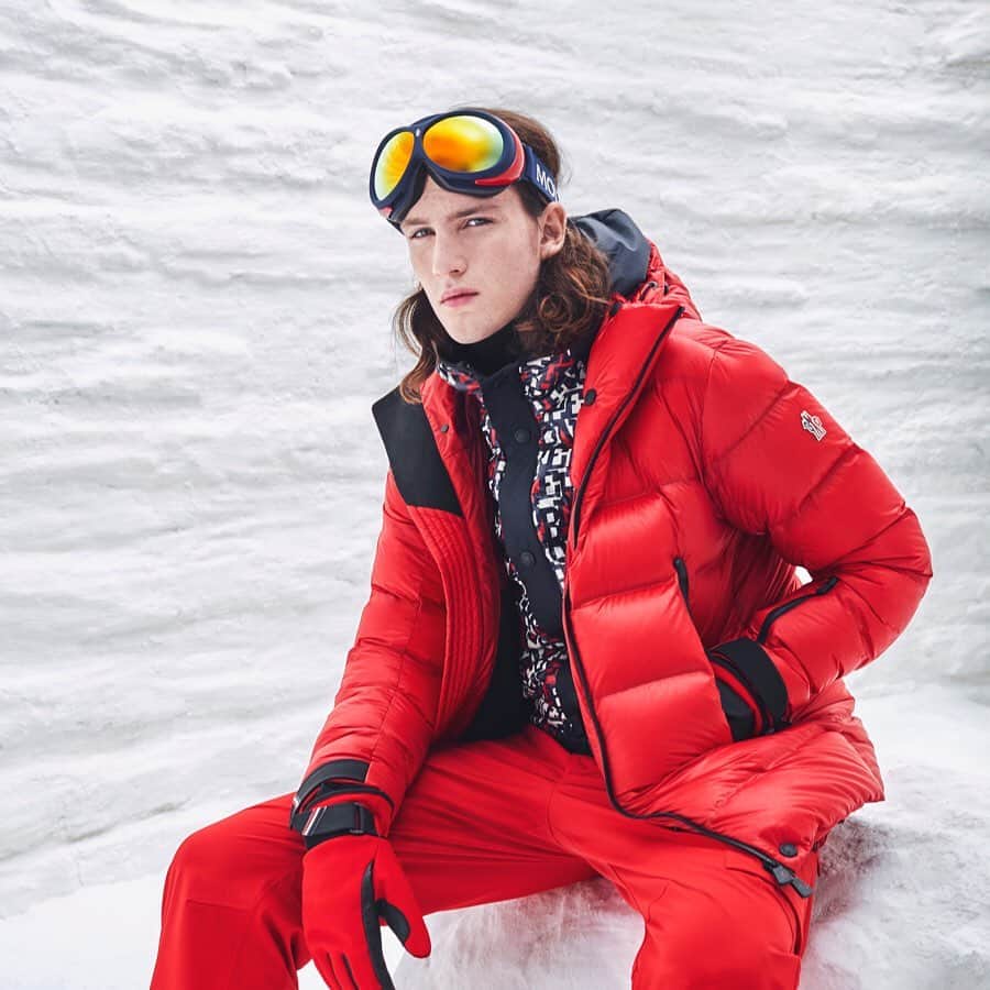 DFS & T Galleriaさんのインスタグラム写真 - (DFS & T GalleriaInstagram)「Discover @moncler Grenoble's exclusive menswear with the Miller & Sestrieretech ensembles. The Miller is crafted to ensure the highest level of achievement in downhill mountain sports, while the Sestrieretech offers a leisurely look that incorporates the finest in Japanese technology.  #DFSxMoncler #MONCLERGRENOBLE」11月6日 19時03分 - dfsofficial