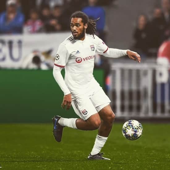 のインスタグラム：「🦁 #lioninlyon#blessed」