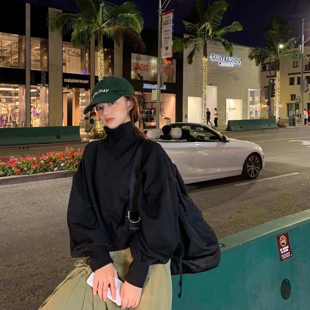 Chuuのインスタグラム：「chuu in LA🇺🇸✨#chuuseoul」