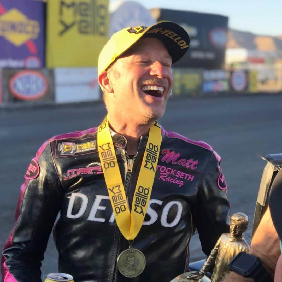 バンソンさんのインスタグラム写真 - (バンソンInstagram)「Congrats @mattsmithracing ・・・ #VegasNats winner over Steve Johnson! Wire to wire baby! No. 1 qualifier and race WINNER!  #NHRA #NHRAPSM #DENSO」11月6日 20時50分 - vansonleathers