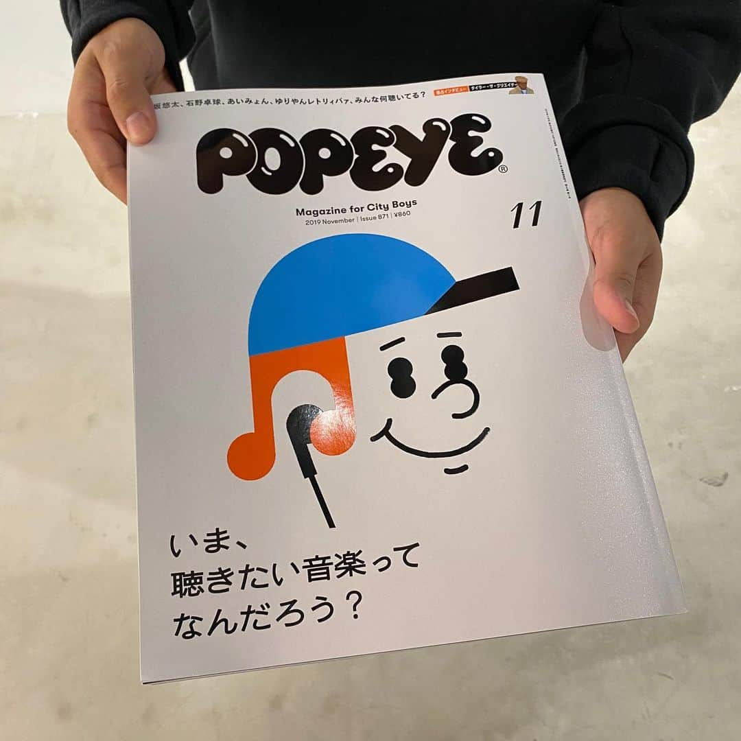 POPEYE_Magazineさんのインスタグラム写真 - (POPEYE_MagazineInstagram)「・﻿ もうすぐ次号がコンビニや書店に並びますが、おかげさまで音楽特集も大好評・あと少しだけ発売中です。﻿ 表紙のイラストを描いた松原光さんの個展「Blind」が今、銀座のギャラリー『Basement GINZA』で開催中。﻿ どこかで見たことのあるモチーフを背景にして線画を描いた作品は、実は全て手描きで、これまでのシンプルさ・グラフィックらしさがある作風よりも見応えがあります。﻿ 銀座の近くに行くことがあれば立ち寄ってみるのはどう？﻿ 11月14日（木）まで。﻿ ﻿ ﻿ #popeyemagazine ﻿ #いま聴きたい音楽 ﻿ #松原光﻿ ﻿」11月6日 21時44分 - popeye_magazine_official