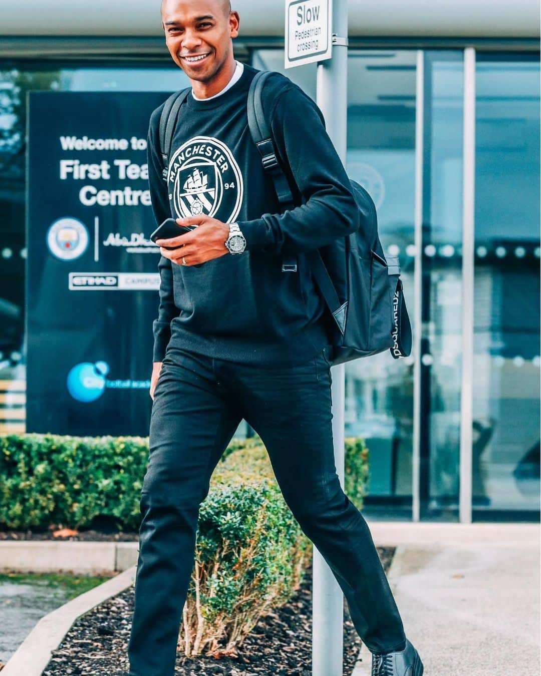 ディースクエアードさんのインスタグラム写真 - (ディースクエアードInstagram)「#D2xManCity: @mancity just arrived in Italy wearing the new Fall 2019-2020 collection」11月6日 22時32分 - dsquared2