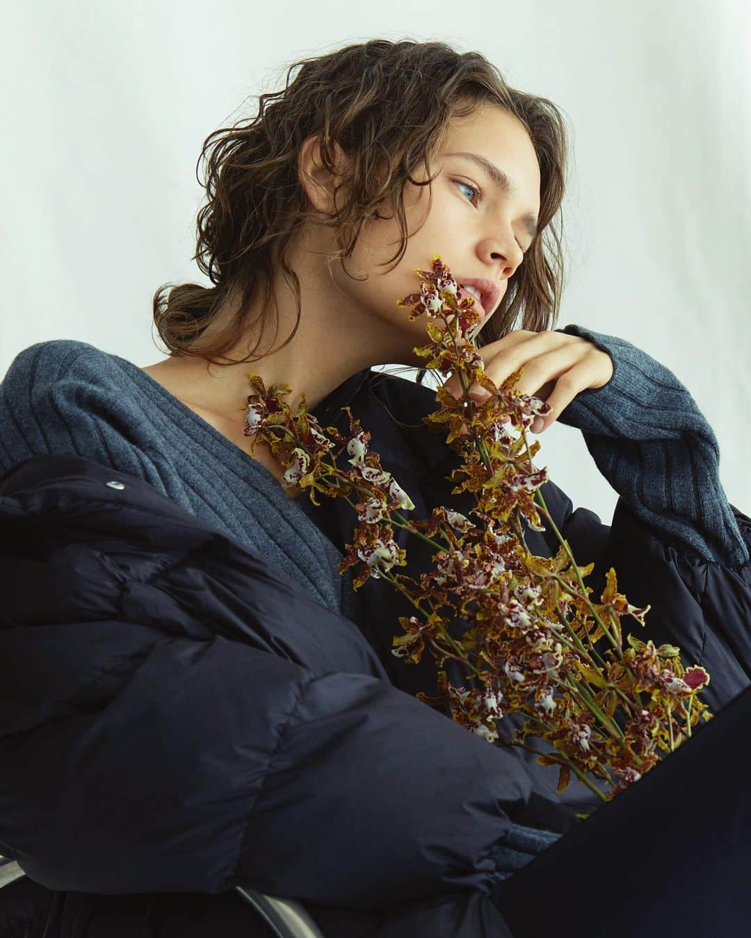 長山一樹のインスタグラム：「Mila Owen 2019AW Collection 撮影させていただきました。 @milaowen_official  Stylist @ayaaa0707  Hair @shucohair  Make @tsuda.masayo  Model @mmmarecka  #milaowen #hasselblad #kazukinagayama #長山一樹」