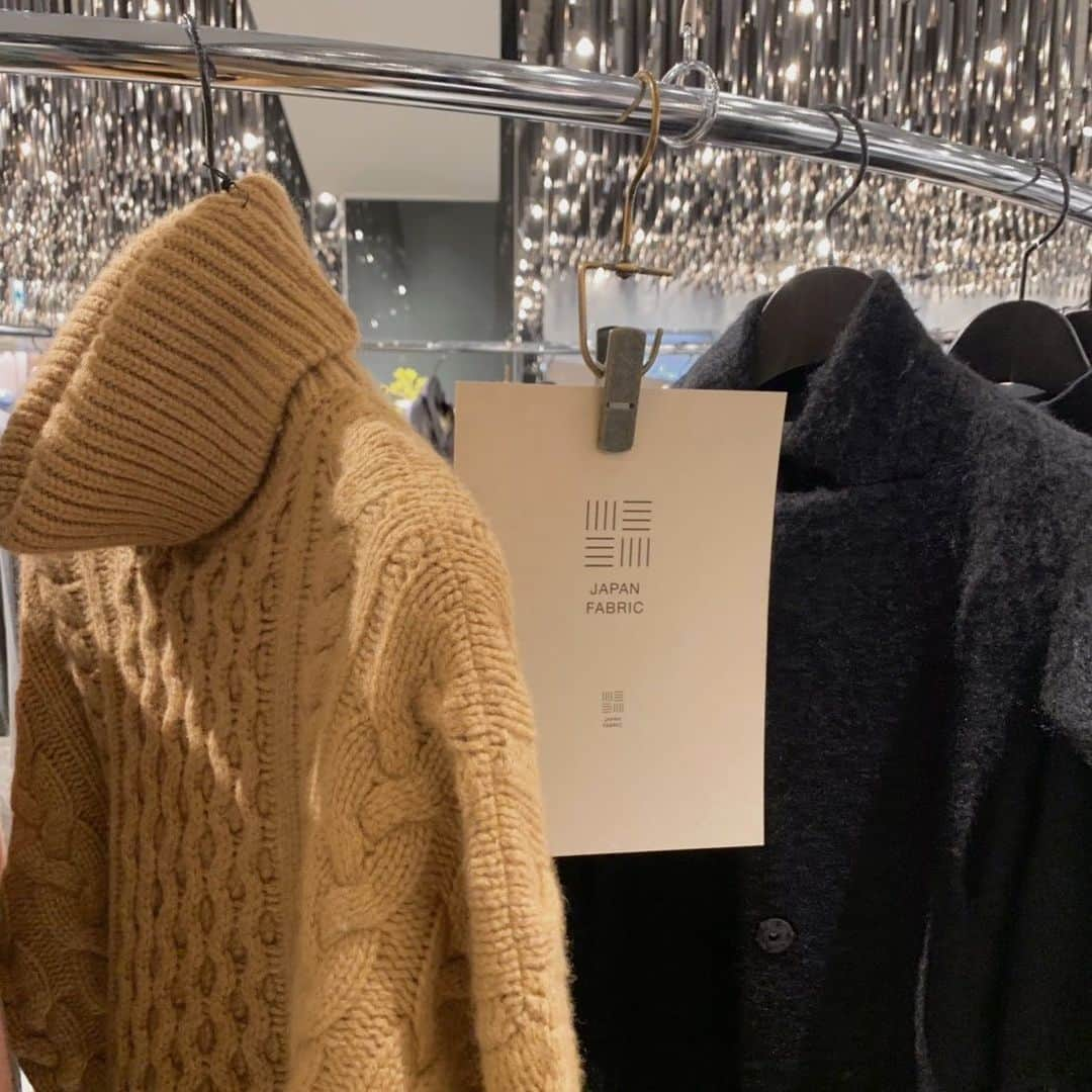 CASA FLINEさんのインスタグラム写真 - (CASA FLINEInstagram)「POP UP SHOP & 20SS PRE ORDER﻿ ﻿ ReStyle ISETAN Shinjyuku 3F﻿ ﻿  11.6 Wed - 11.12 Tue﻿ ﻿ ﻿ 伊勢丹新宿店本館3階=センターパーク／ザ・ステージ# 3にて、秋物の新作の販売と2020春物の先行受注会を開催しております。﻿ 皆さまのご来店をお待ちしております。﻿ ﻿ ﻿ ﻿ ﻿ #casafline #sustainable #craftmanship #ethical  #sustainablefashion  #upcycle #reuse#sustainablemodefashion  #handmade #organic ﻿ ﻿ ﻿ ﻿ ﻿ ﻿ ﻿ ﻿」11月6日 22時56分 - casa_fline