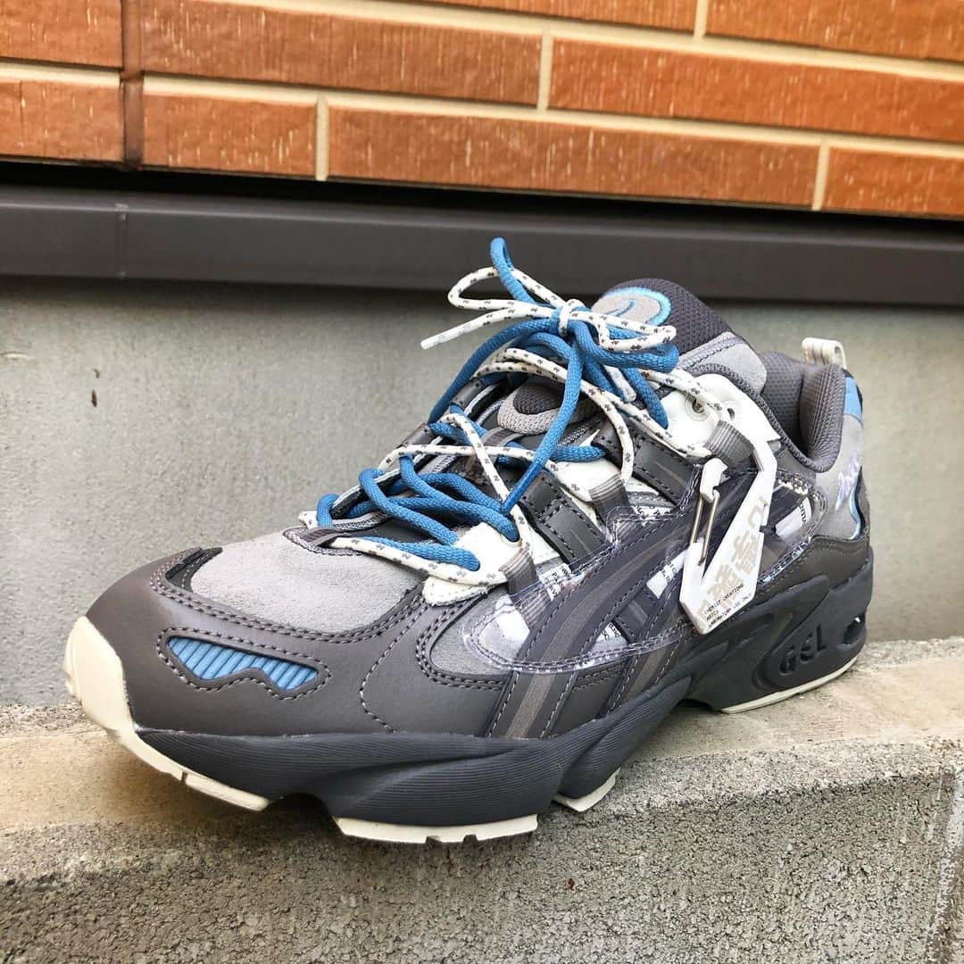 大地洋輔のインスタグラム：「欲しかった2足🙇🏻‍♂️🙇🏻‍♂️ ・ ・ #スニーカー同好会 #chemistcreations  #affix  #asics #asicssportstyle」
