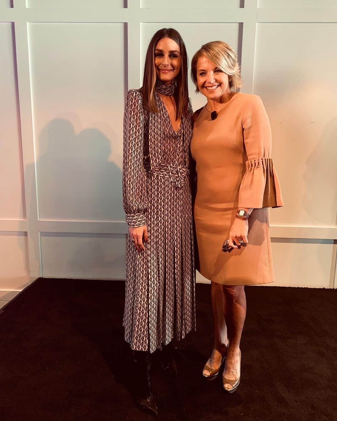 オリヴィア・パレルモさんのインスタグラム写真 - (オリヴィア・パレルモInstagram)「Such a special morning at the @dressforsuccess Women Who Inspire breakfast ✨ It was fabulous to see @katiecouric and discuss what we can do together for Dress For Success.」11月7日 5時12分 - oliviapalermo