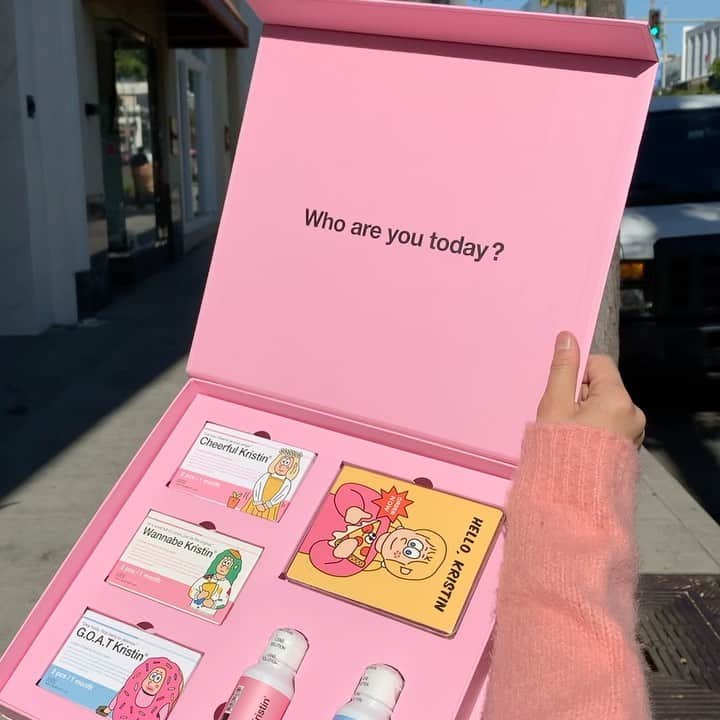 Chuuのインスタグラム：「who are you today?👩‍👧‍👧✨#hapakristin」