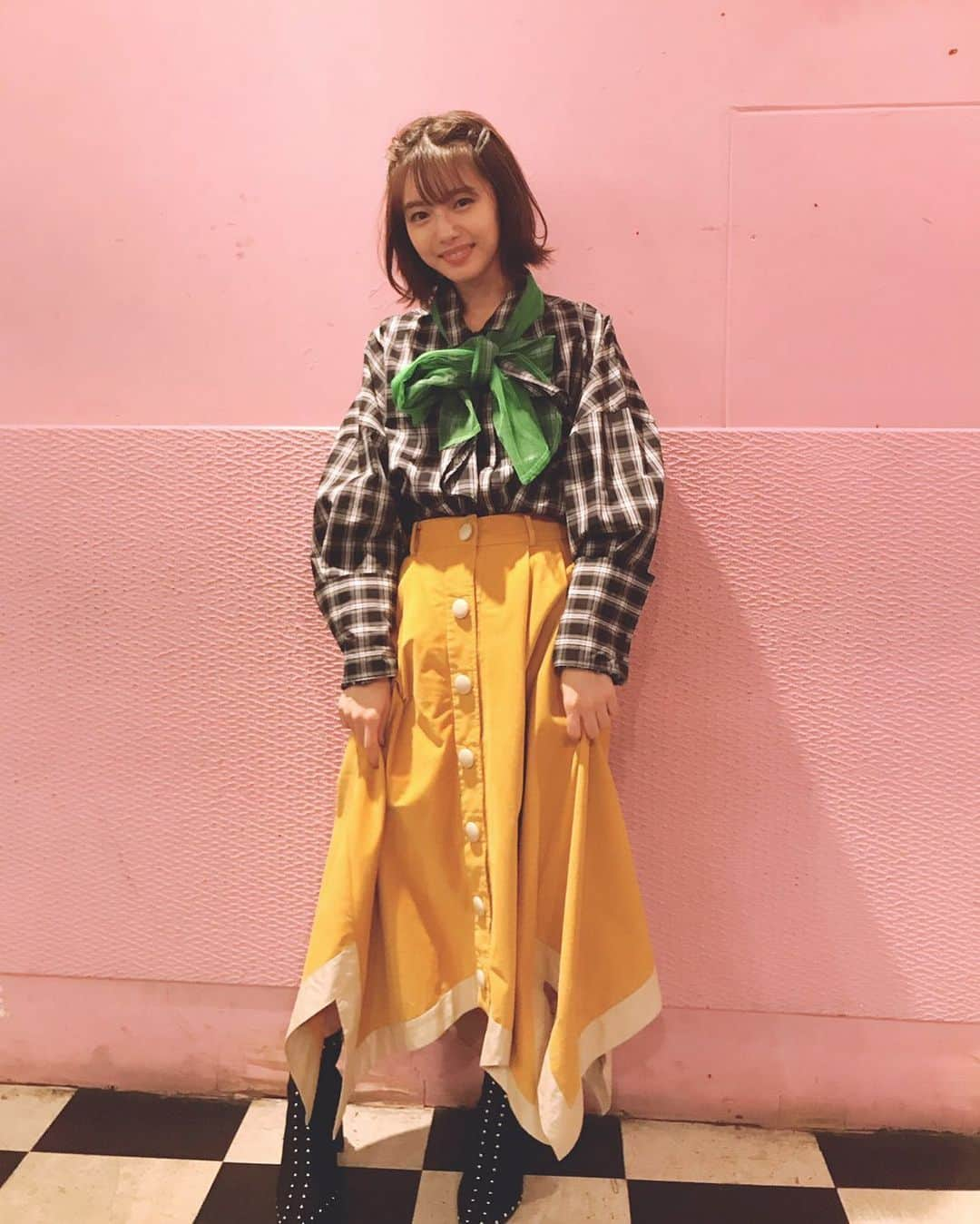 市川美織さんのインスタグラム写真 - (市川美織Instagram)「全身ver.💛﻿ ﻿ shirt…　@superthanks_box_official﻿ skirt… @vlbyvee﻿ shoes…　@yelloshoes_official﻿ earring…　@irolier_official」11月7日 18時53分 - miori_ichikawa