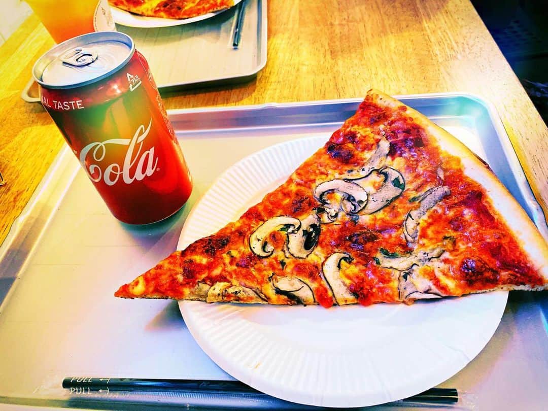 MOCAのグルメインスタ