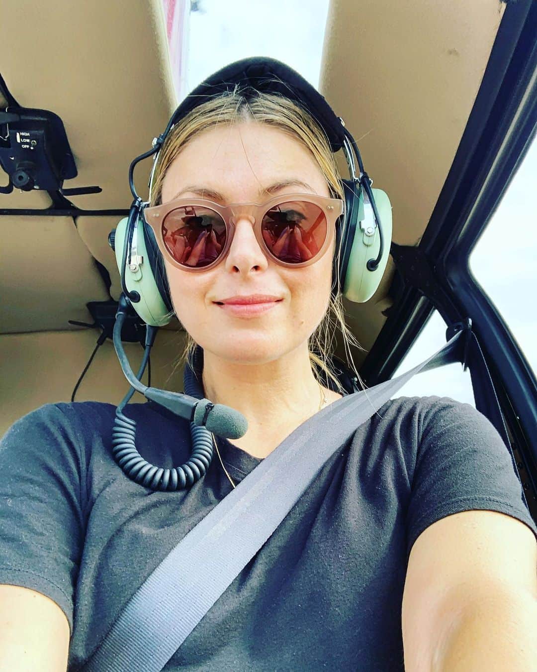 マリア・シャラポワのインスタグラム：「Where to next? 🌍」